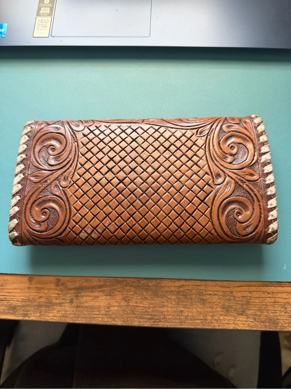 Hand-Tooled Floral Leather Key & Card Holder - Brown